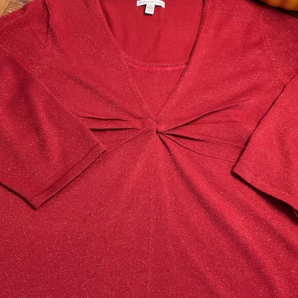 VINTAGE  RED SHIMMER TOP PLUS LIKE NEW - Picture 11 of 13